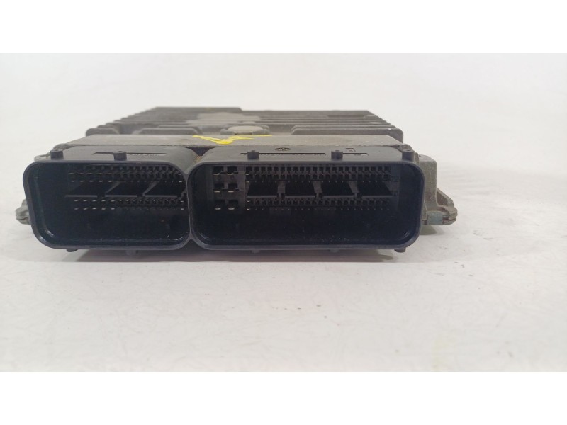 Recambio de centralita motor uce para seat leon (1p1) 1.6 tdi referencia OEM IAM 03L906023AB  5WP42812AA