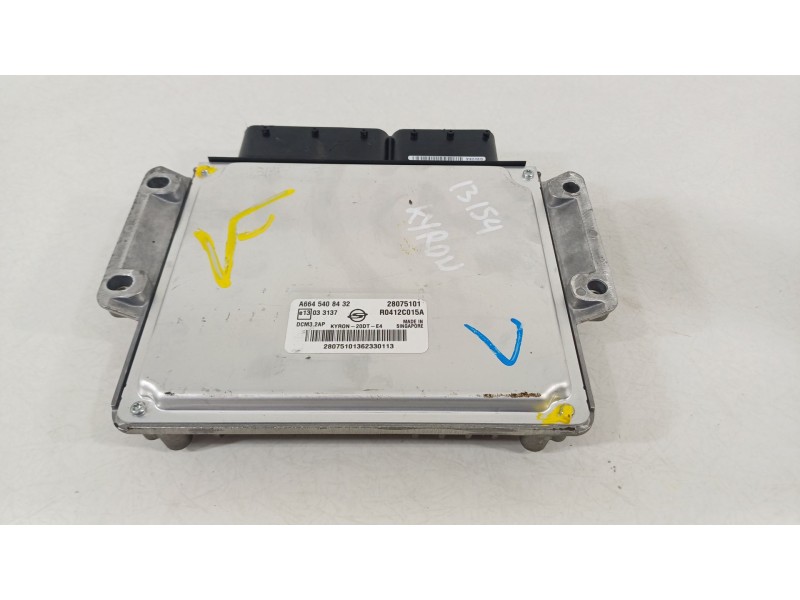 Recambio de centralita motor uce para ssangyong kyron 200 xdi limited referencia OEM IAM A6645408432 R0412C015A 28075101