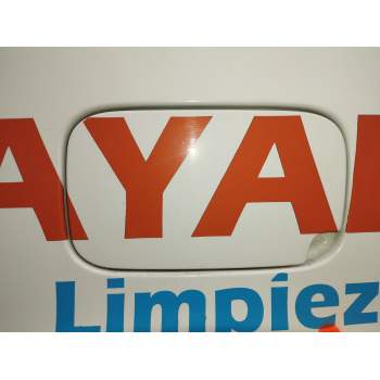 TAPA EXTERIOR COMBUSTIBLE 