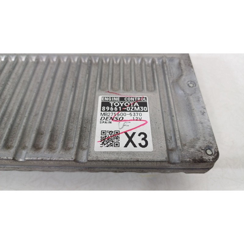 Recambio de centralita motor uce para toyota auris (_e18_) 1.6 (zre181_, zre185_) referencia OEM IAM 896610ZM30  MB2756005370