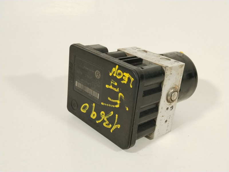 Recambio de abs para seat leon (1p1) 1.9 tdi referencia OEM IAM 1K0614517AE  10020602414