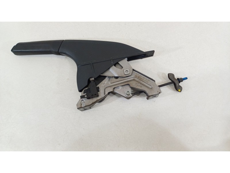 Recambio de palanca freno de mano para seat arona (kj7, kjp) 1.0 tsi referencia OEM IAM 6F0711301N  