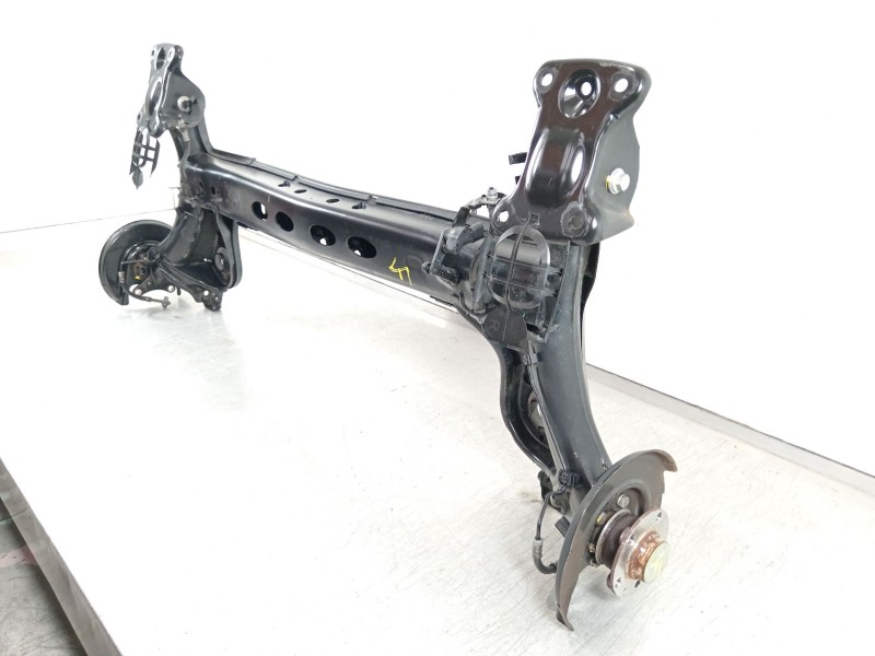 Recambio de puente trasero para seat arona (kj7, kjp) 1.0 tsi referencia OEM IAM 2Q0501053CB  