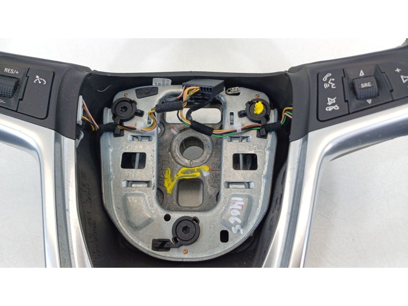 Recambio de volante para opel ampera (r12) ev 150 referencia OEM IAM 22768179  