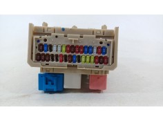 Recambio de caja reles / fusibles para toyota verso (_r2_) 2.0 d-4d (aur20_) referencia OEM IAM 827300F052A 315041I21 323611K10