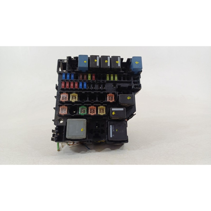 Recambio de caja reles / fusibles para ford fiesta vi (cb1, ccn) 1.25 referencia OEM IAM BA6T14K012LDB  BA6T14K012