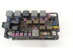 Recambio de caja reles / fusibles para ssangyong actyon i 200 xdi 4wd referencia OEM IAM AK6367  