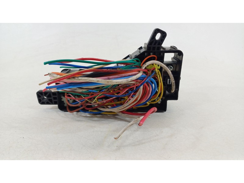 Recambio de caja reles / fusibles para hyundai i10 i (pa) 1.1 referencia OEM IAM 0802250507  