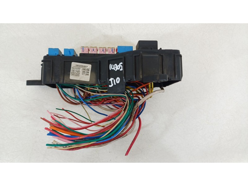 Recambio de caja reles / fusibles para hyundai i10 i (pa) 1.1 referencia OEM IAM 0802250507  