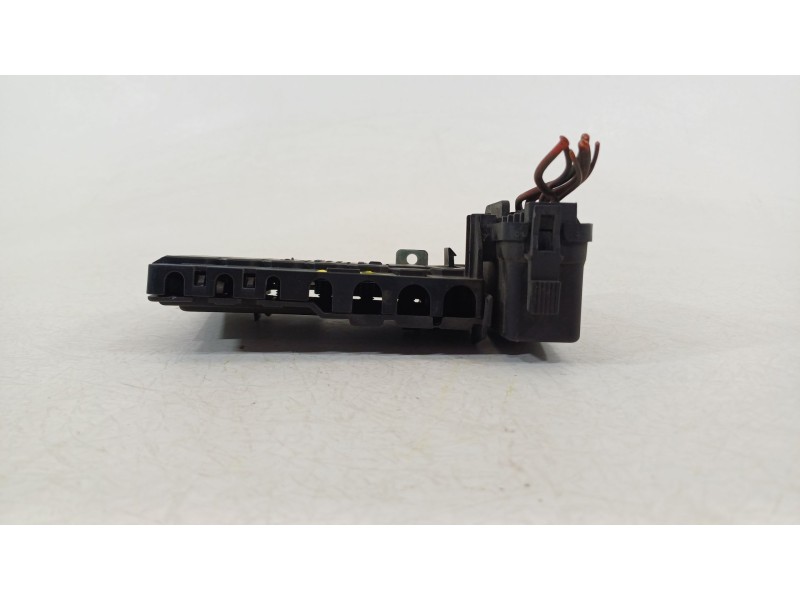 Recambio de caja reles / fusibles para volkswagen polo v (6r1, 6c1) 1.6 tdi referencia OEM IAM 6R0937550A  