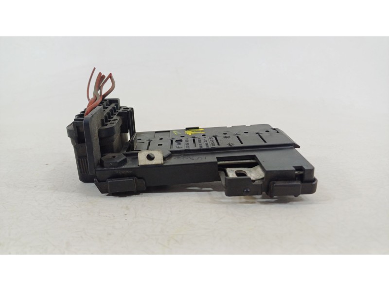Recambio de caja reles / fusibles para volkswagen polo v (6r1, 6c1) 1.6 tdi referencia OEM IAM 6R0937550A  