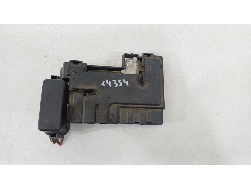 Recambio de caja reles / fusibles para volkswagen polo v (6r1, 6c1) 1.6 tdi referencia OEM IAM 6R0937550A  