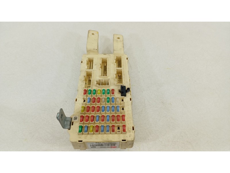 Recambio de caja reles / fusibles para hyundai santa fé ii (cm) 2.2 crdi referencia OEM IAM 919502B210  