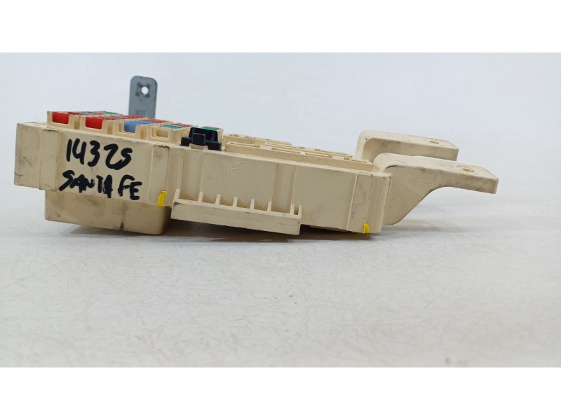 Recambio de caja reles / fusibles para hyundai santa fé ii (cm) 2.2 crdi referencia OEM IAM 919502B210  