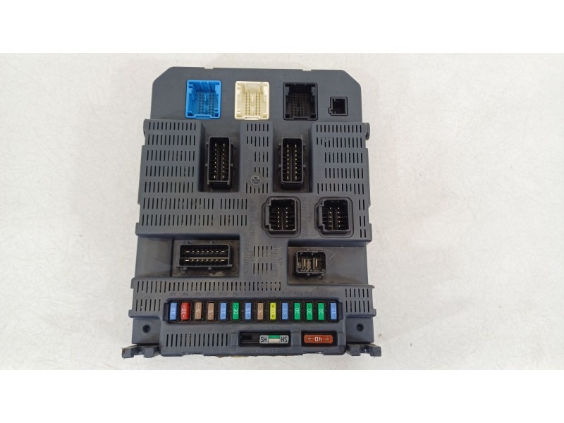 Recambio de caja reles / fusibles para peugeot 207/207+ (wa_, wc_) 1.4 16v referencia OEM IAM 9663798280  BSI2004P0600