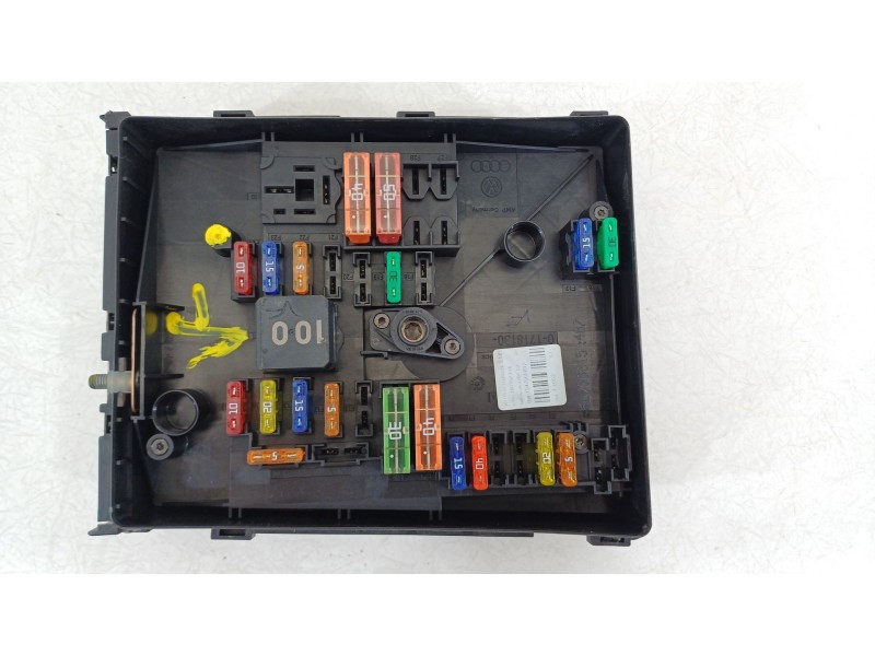 Recambio de caja reles / fusibles para skoda yeti (5l) 1.2 tsi referencia OEM IAM 1K0937125D  