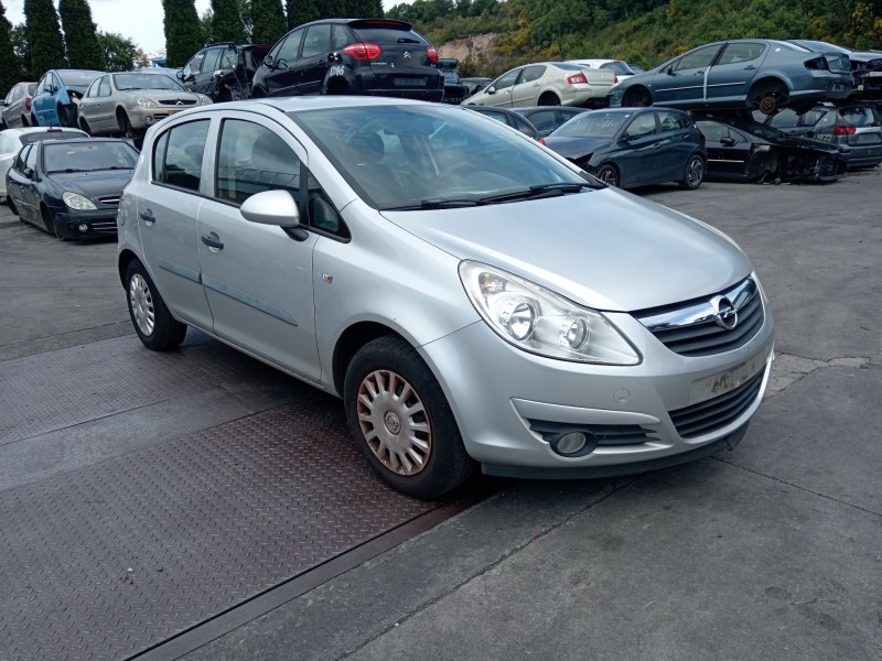 opel corsa d (s07) del año 2009