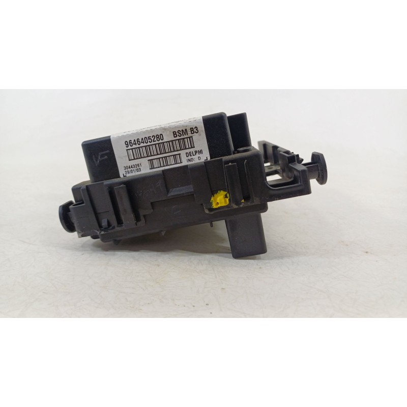 Recambio de caja reles / fusibles para peugeot 206 hatchback (2a/c) 2.0 hdi 90 referencia OEM IAM 9646405280  