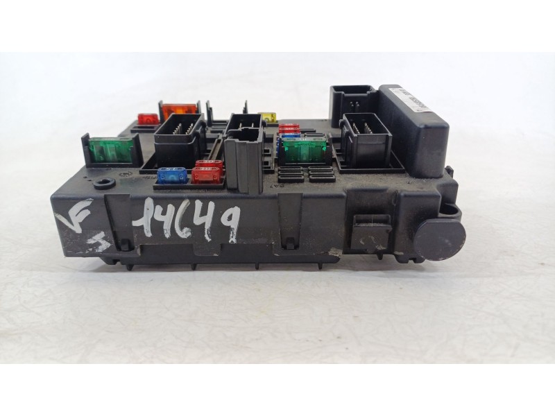 Recambio de caja reles / fusibles para peugeot 206 hatchback (2a/c) 2.0 hdi 90 referencia OEM IAM 9646405280  