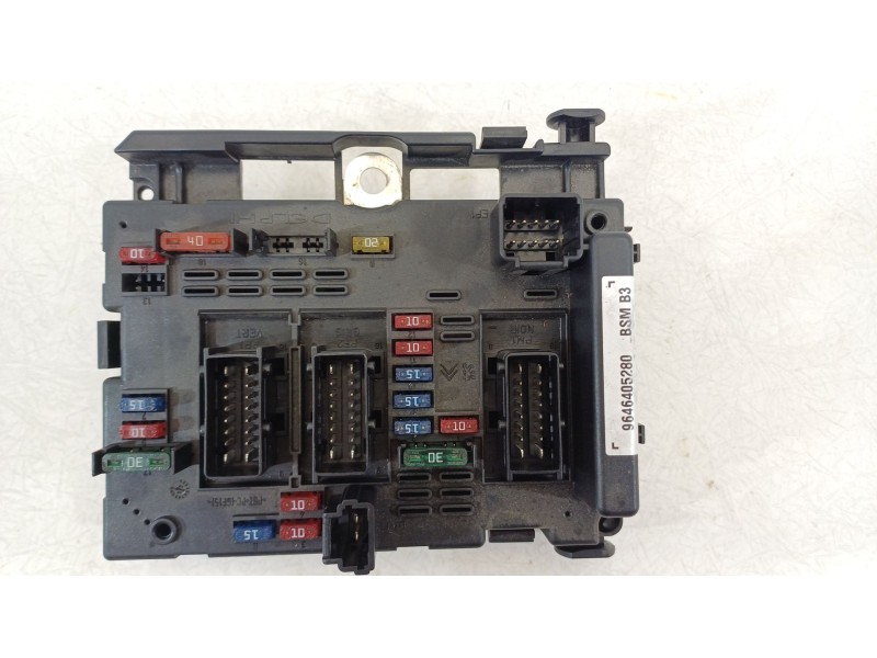 Recambio de caja reles / fusibles para peugeot 206 hatchback (2a/c) 2.0 hdi 90 referencia OEM IAM 9646405280  
