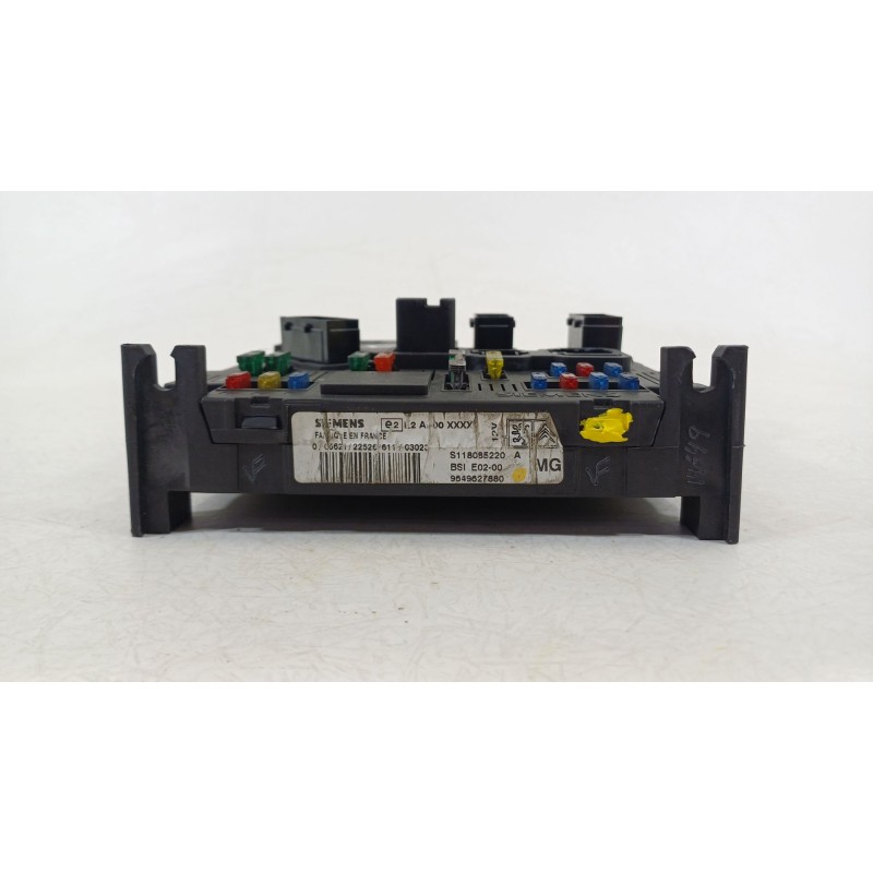 Recambio de caja reles / fusibles para peugeot 206 hatchback (2a/c) 2.0 hdi 90 referencia OEM IAM 9649627880  