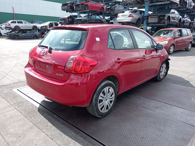 toyota auris (_e15_) del año 2007