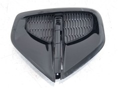 Recambio de rejilla paragolpes derecha para kia sportage concept plus 2wd referencia OEM IAM 86526F1500 86524F1500 86522F1500