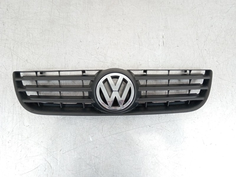 Recambio de rejilla delantera para volkswagen polo iv (9n_, 9a_) 1.4 tdi referencia OEM IAM 6Q0853653E  1T0853601 Recambio de rejilla delantera para volkswagen polo iv (9n_, 9a_) 1.4 tdi referencia OEM IAM 6Q0853653E  1T0853601