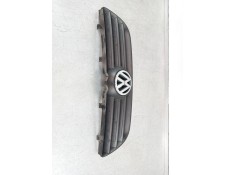 Recambio de rejilla delantera para volkswagen polo iv (9n_, 9a_) 1.4 tdi referencia OEM IAM 6Q0853653E  1T0853601 2