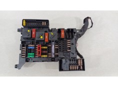 Recambio de caja reles / fusibles para bmw i3 (i01) i3 referencia OEM IAM 9360501  7430060139 2
