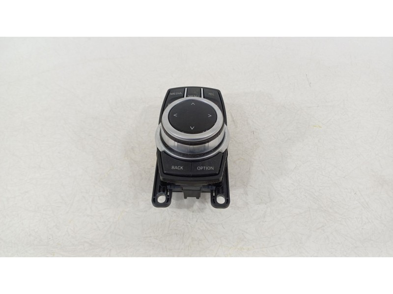 Recambio de mando multifuncion para bmw i3 (i01) i3 referencia OEM IAM 65826992828  65829471068