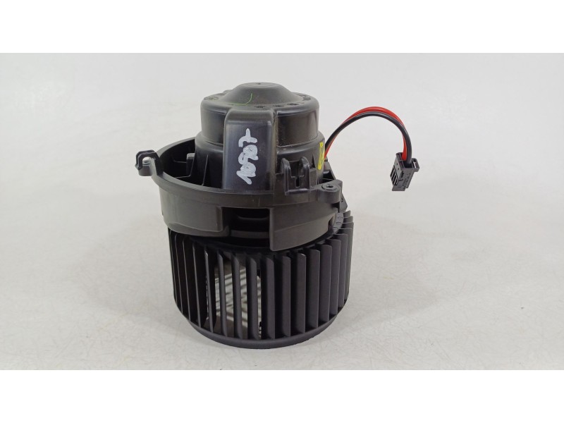 Recambio de ventilador calefaccion para bmw i3 (i01) i3 referencia OEM IAM 64119297751  