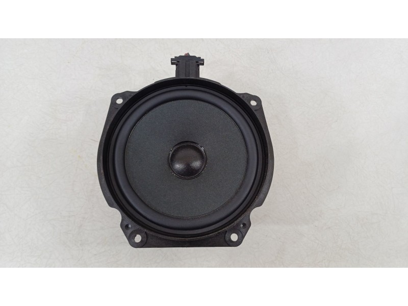 Recambio de altavoz para bmw i3 (i01) i3 referencia OEM IAM 9267416  65138715684