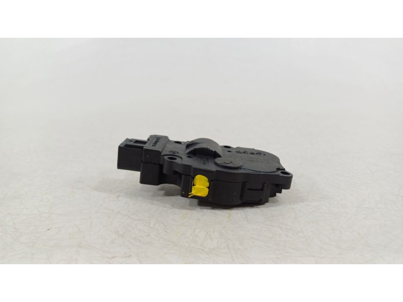 Recambio de motor apertura trampillas climatizador para bmw i3 (i01) i3 referencia OEM IAM 27032017  64119321034