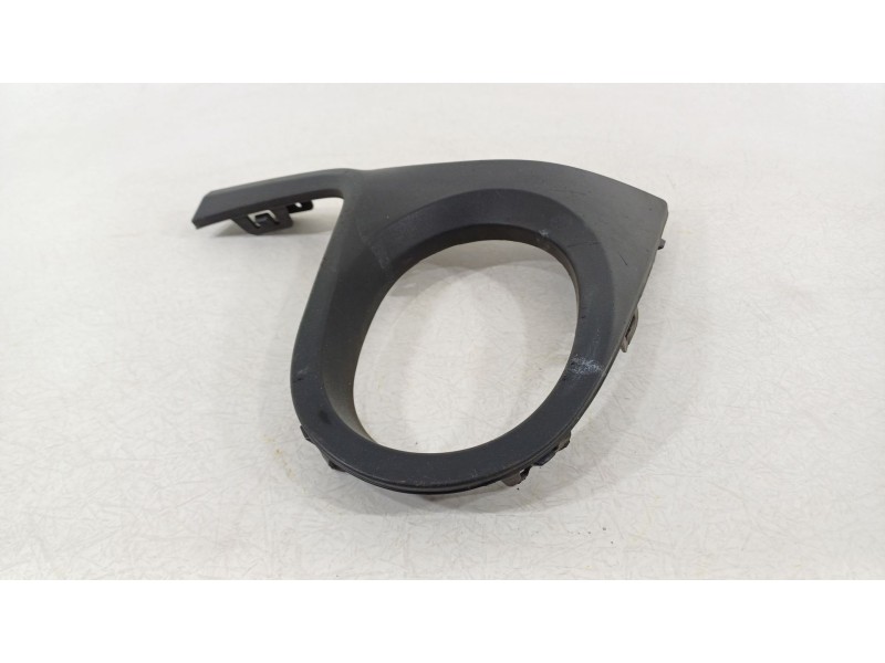 Recambio de rejilla paragolpes derecha para bmw i3 (i01) i3 referencia OEM IAM 51117296826  