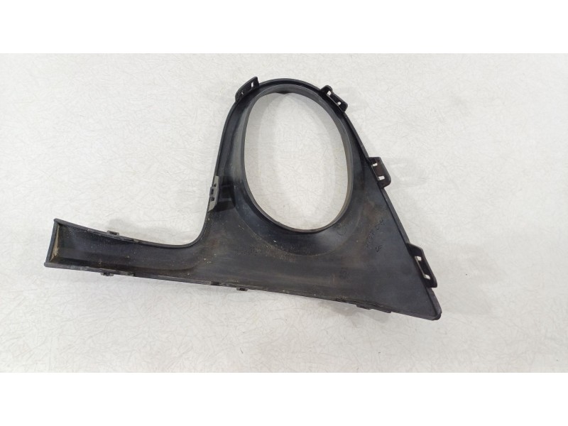 Recambio de rejilla paragolpes derecha para bmw i3 (i01) i3 referencia OEM IAM 51117296826  