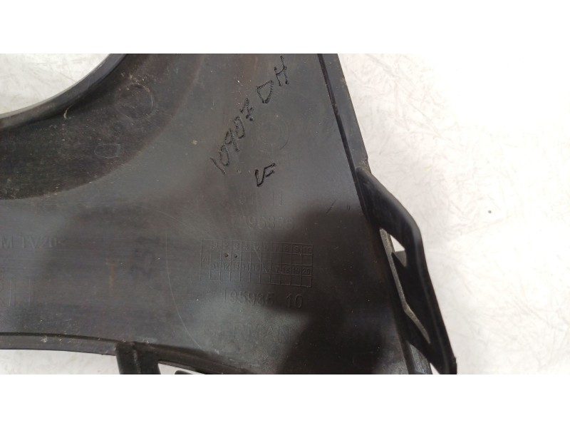 Recambio de rejilla paragolpes derecha para bmw i3 (i01) i3 referencia OEM IAM 51117296826  