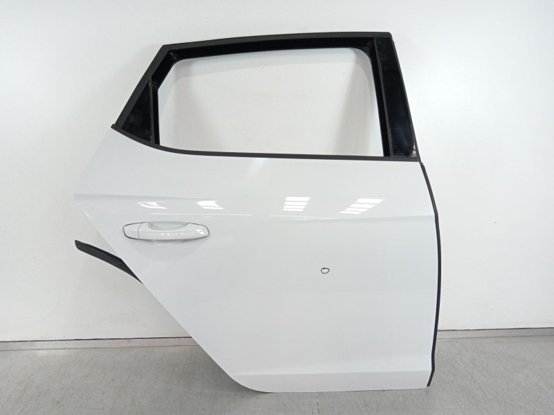 Recambio de puerta trasera derecha para seat leon (5f1) style referencia OEM IAM   