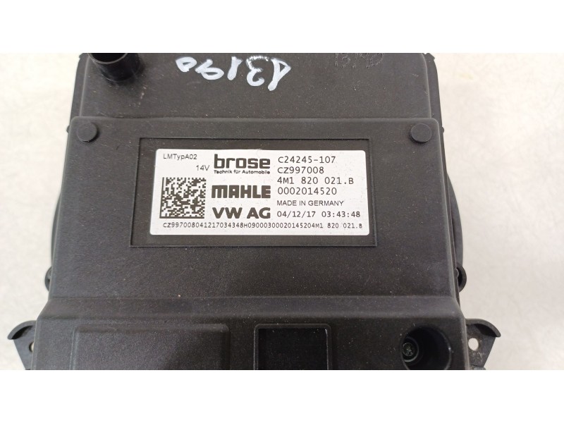 Recambio de ventilador calefaccion para audi q7 (4mb, 4mg, 4mq) 3.0 tdi quattro referencia OEM IAM 4M1820021B  