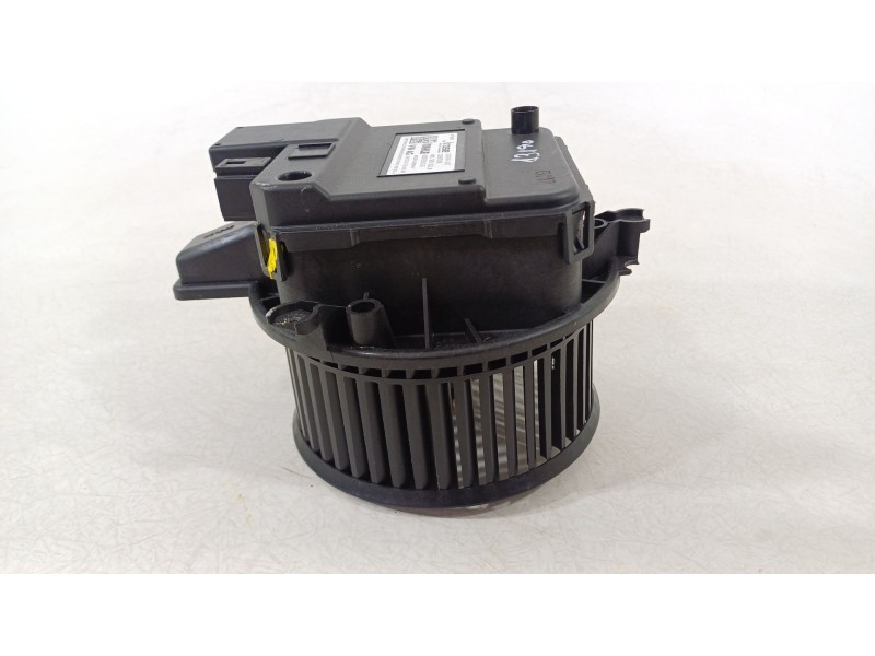 Recambio de ventilador calefaccion para audi q7 (4mb, 4mg, 4mq) 3.0 tdi quattro referencia OEM IAM 4M1820021B  
