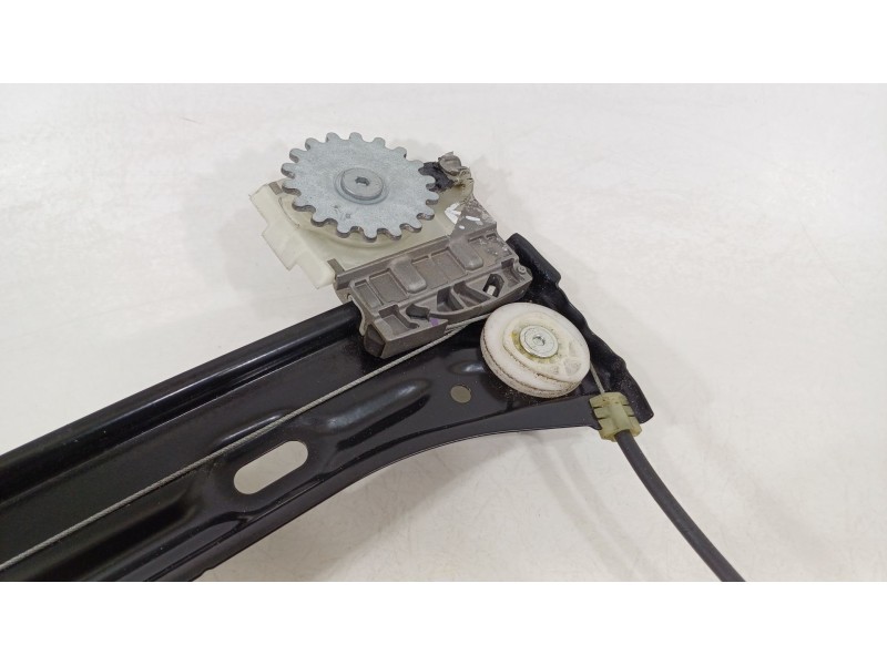 Recambio de elevalunas delantero izquierdo para bmw i3 (i01) i3 referencia OEM IAM 7290858 7332799 51337352876