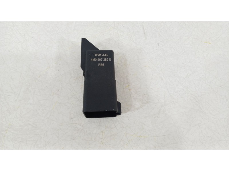 Recambio de caja precalentamiento para audi q7 (4mb, 4mg, 4mq) 3.0 tdi quattro referencia OEM IAM 4M0907282E  