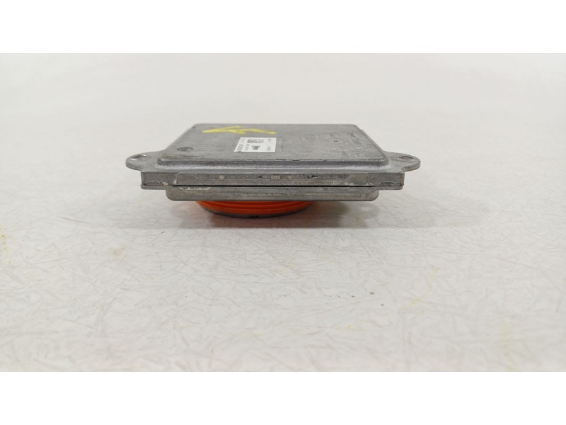 Recambio de centralita faros xenon para bmw i3 (i01) i3 referencia OEM IAM 63117367751  7367751