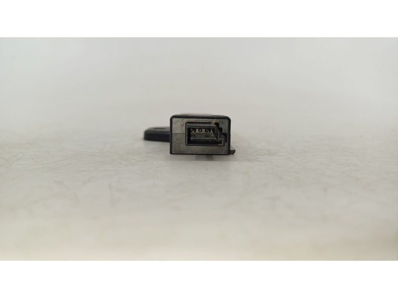 Recambio de antena para bmw i3 (i01) i3 referencia OEM IAM 65209220832  