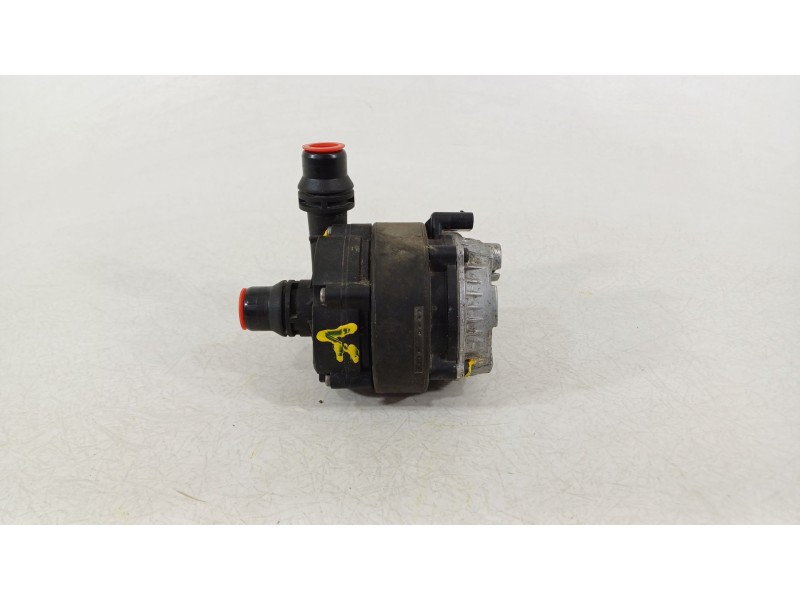 Recambio de bomba agua para bmw i3 (i01) i3 referencia OEM IAM 860028505  11518600285