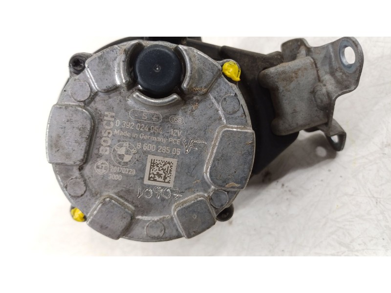 Recambio de bomba agua para bmw i3 (i01) i3 referencia OEM IAM 860028505  11518600285