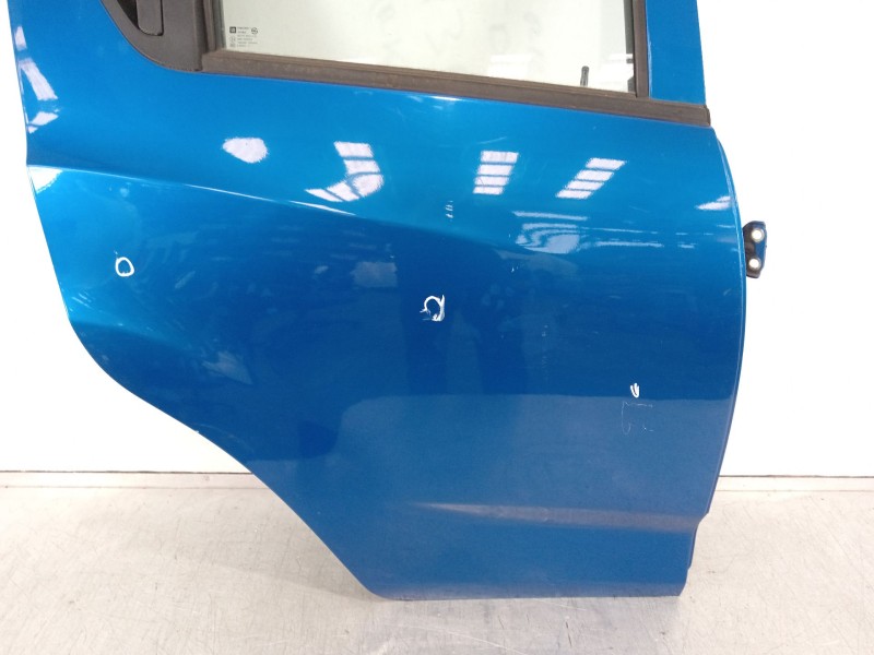 Recambio de puerta trasera derecha para chevrolet spark basis referencia OEM IAM   