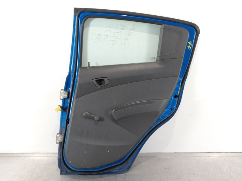 Recambio de puerta trasera derecha para chevrolet spark basis referencia OEM IAM   