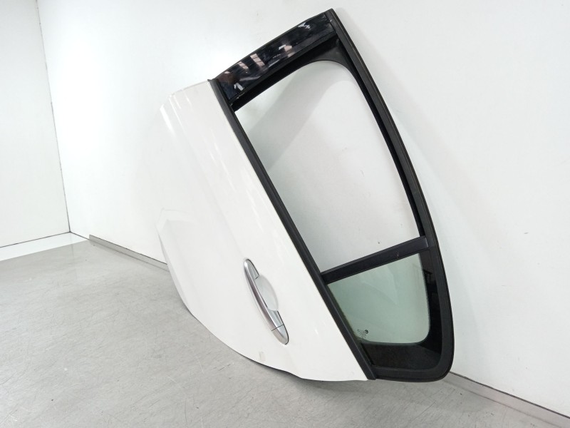 Recambio de puerta trasera izquierda para fiat tipo hatchback (356_, 357_) 1.6 multijet (357hxg1) referencia OEM IAM   