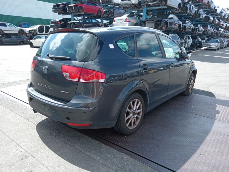 seat altea (5p1) del año 2010